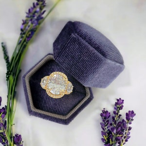 14k Solid Yellow Gold Oval Cut Engagement Ring