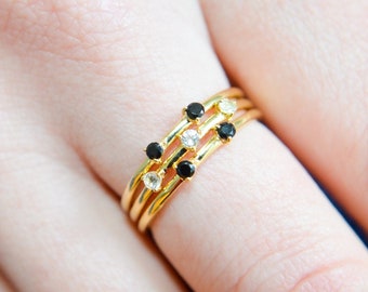 Dainty Stacking Ring Set • Minimalist Stacking Rings • Black Onyx Ring • Simple Stackable Ring Set • Mother's Day Gift •  Gift For Her