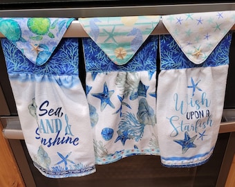 Beach Design House/Boat Hanging Kitchen Towels