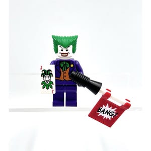 Lego Batman Joker-minifiguur 7782 7888 met Jokers-kaart en 'Bang'-wapen
