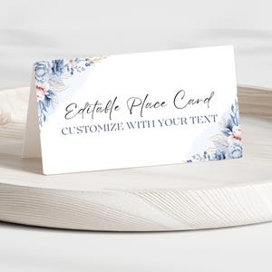 Tarjeta de lugar con flores azules / Plantilla elegante y editable / Tarjeta de lugar de Pascua personalizable / Plantilla de tarjeta de lugar para el Día de la Madre / Brunch