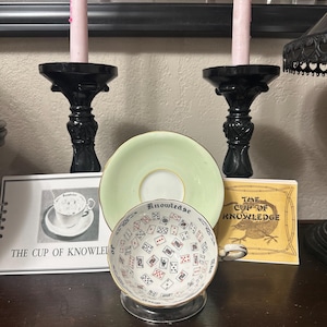 La tazza della conoscenza (copertina gialla) Istruzioni per la tazza da tè con la predizione del futuro, consegna digitale