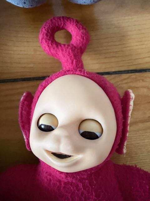 Peluche Télétubbies Laa Laa 19 cm - Jeux - Jouets