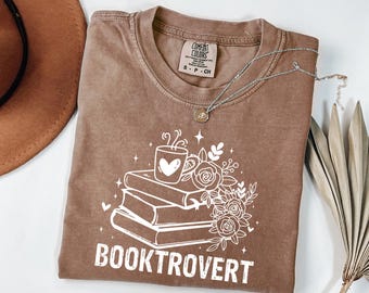 Booktrovert Shirt: Comfort Colors Ring-Spun Cotton Tee