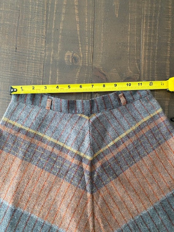 Vintage 1970s Plaid Skirt Size Small 7/8 Recycled… - image 7