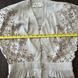 Vintage 1940s Original Franklin Fashions Chicago Beige Embroidered Linen Blouse Size Small Medium image 8