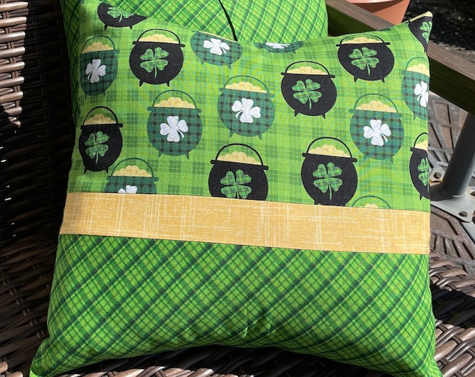 St Patrick's Day Throw Pillow, Green Shamrock Decor