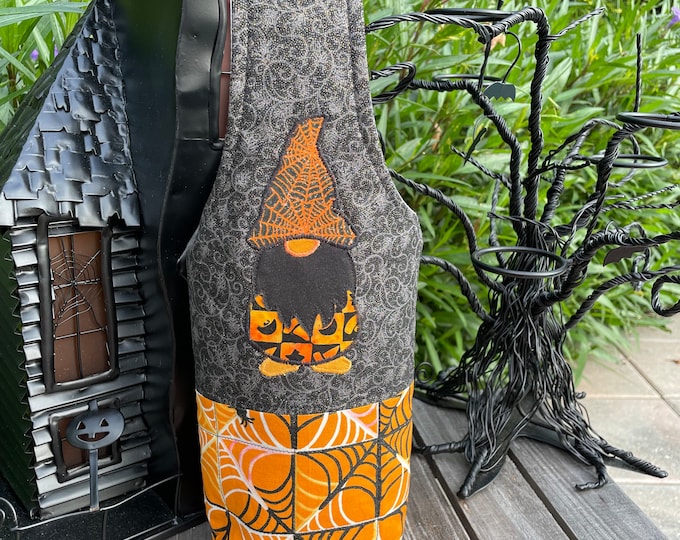 Halloween gnome bottle bag/wine/beverage tote