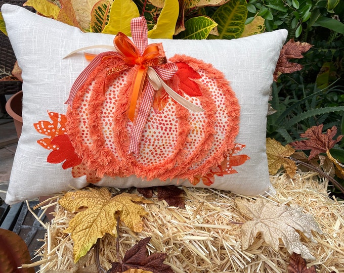 Linen decorative lumbar pillow with chenilled pumpkin and ribbons
