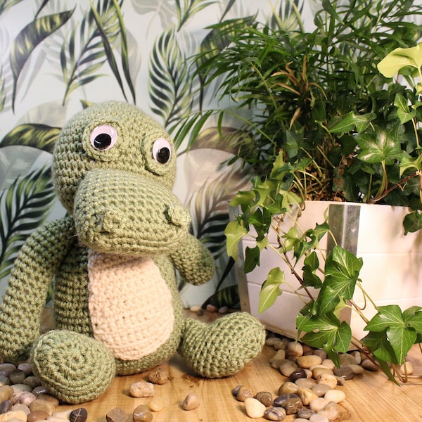 Crochet alligator, stuffed animal plush