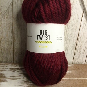 Big Twist Value Yarn Varsity Blue 6 Oz AT520 Lot of 2 