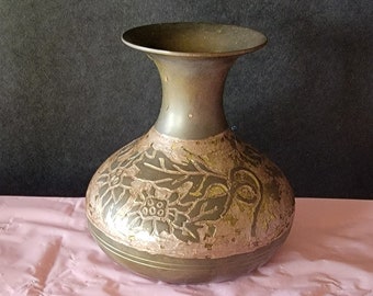 Vintage Brass Vase Made in India Leaf Design Vase Vintage Home Decor