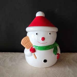 Vintage Snowman Cookie/Candy Jar Made in Taiwan 7 1/2 Inches Tall Ceramic Cookie Jar Snowman