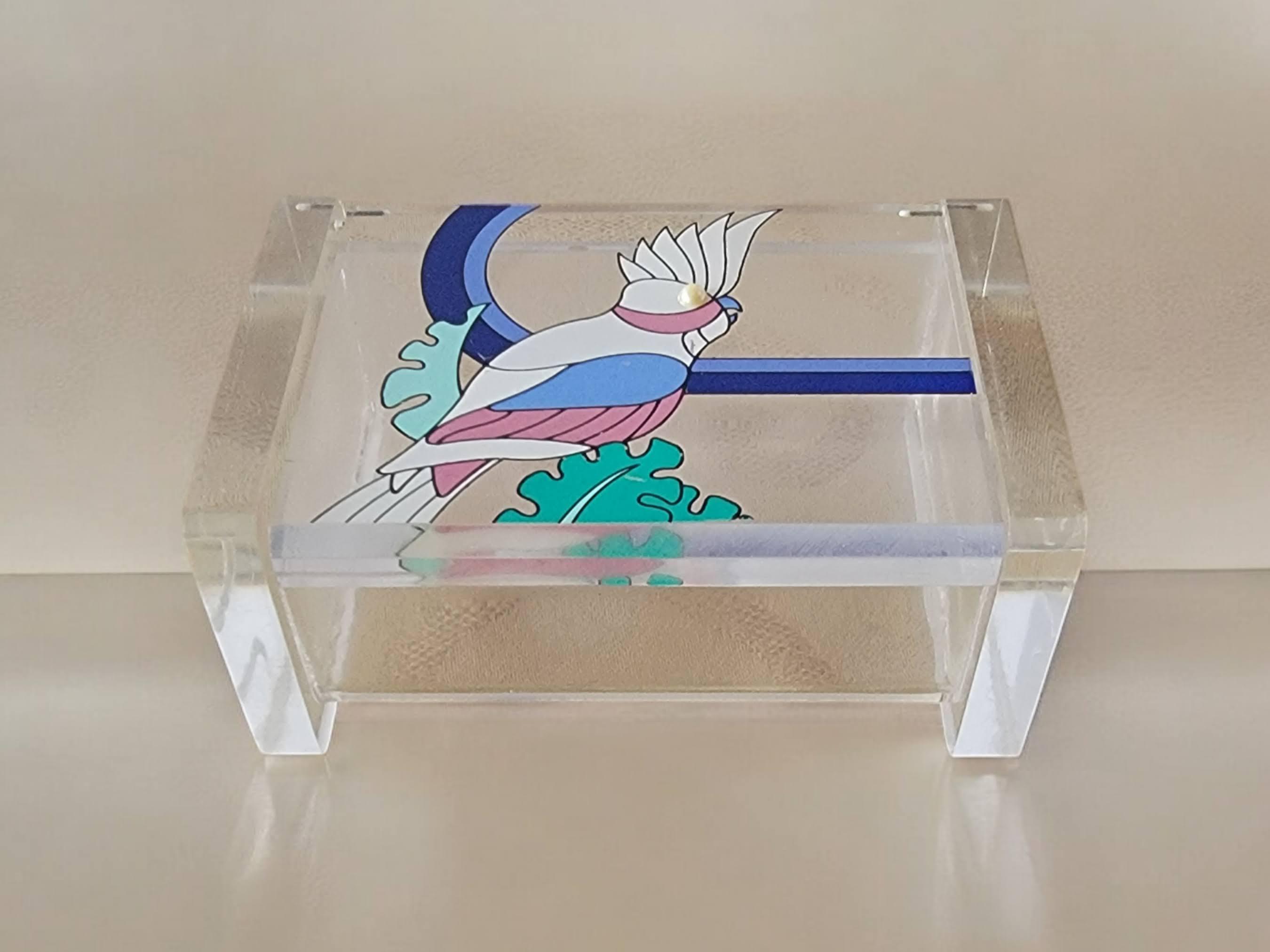 Vintage Acrylic Square Trinket Box Cockatoo Jewelry Holder With Lid Clear Unique Collectible Bead Eye Vanity Bedroom Decor