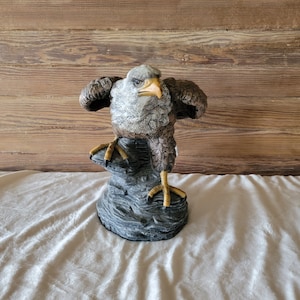 Eagle Ceramic Statue Collectible Eagle