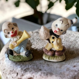 Pair of Porcelain Clown Figurines Small Made in Taiwan R.O.C. Collectible Unique Shelf Decor Interior Decor