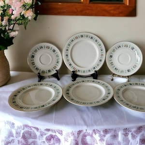Royal Doulton Fine China Teller Gobelin 8 Stück 4 Salatteller 4 Untertassen Englisch Translucent China Royal Doulton Gerichte Tapestry Teller