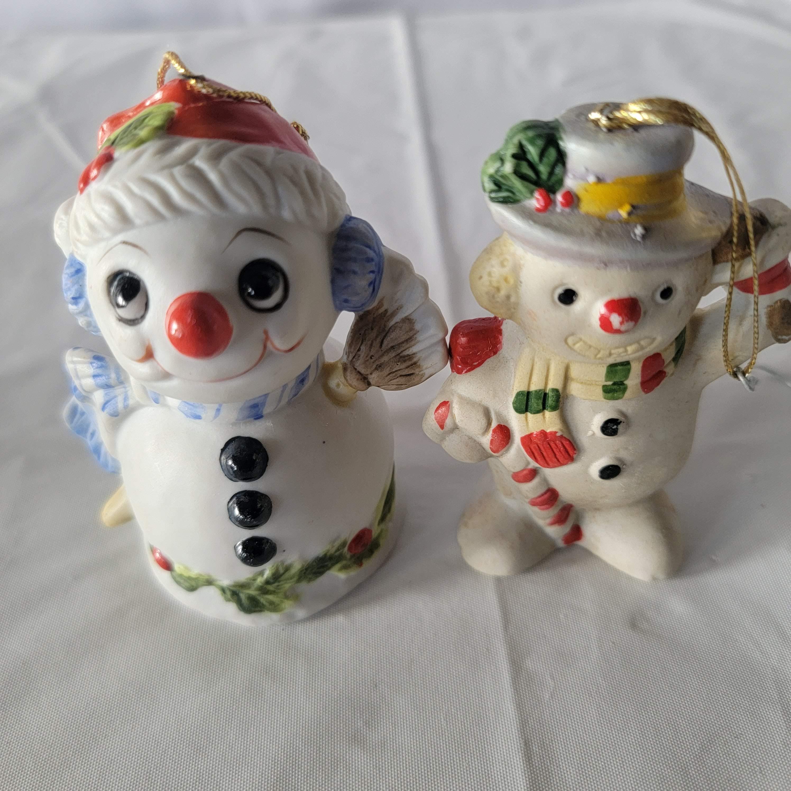 2 Ornamenti Natalizi In Ceramica - Pupazzi Di Neve O Babbo Natale Con Palla Di Neve, Altezza 11,5 Cm, Decorazioni Fai Da Te Dipinte A Mano