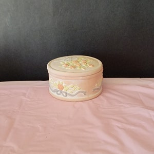 Interpur Made in Taiwan R.O.C. Ceramic Trinket Box Round Flowers and Ribbons Jewelry Box Trinket Holder