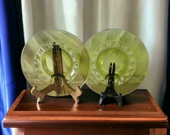Vintage Kings Crown Snack Plates Set of 2 Avocado Green Indiana Glass Thumbprint Colored Glass 1960&#39;s Kitchen Table Decor Gift