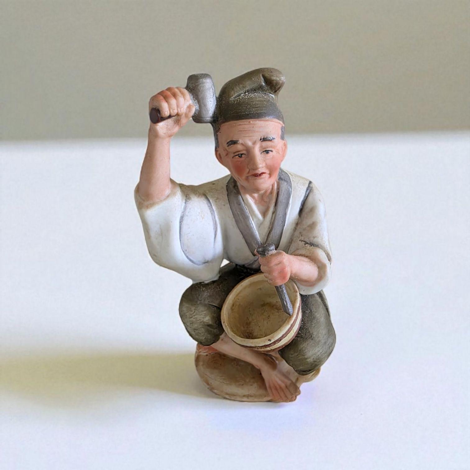 かっきー【Vintage Ceramic Figurine】 Vintage Porcelain Asian Man Figurine Holding Hammer and Chisel