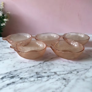 Lot of 5 Indonesia Pressed Glass Bowls Pink Leaf Design Handles Soup Bowls Collectible Kitchen Table Decor Colored Glass Gift Vintage Dishes