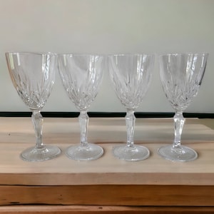 Capri Crystal Preludio 4 Wine Glasses 6 Ounce Set of 4 Preludio Wine Glasses Over 24% Lead Crystal Wine Glasses Box Included Italian Crystal