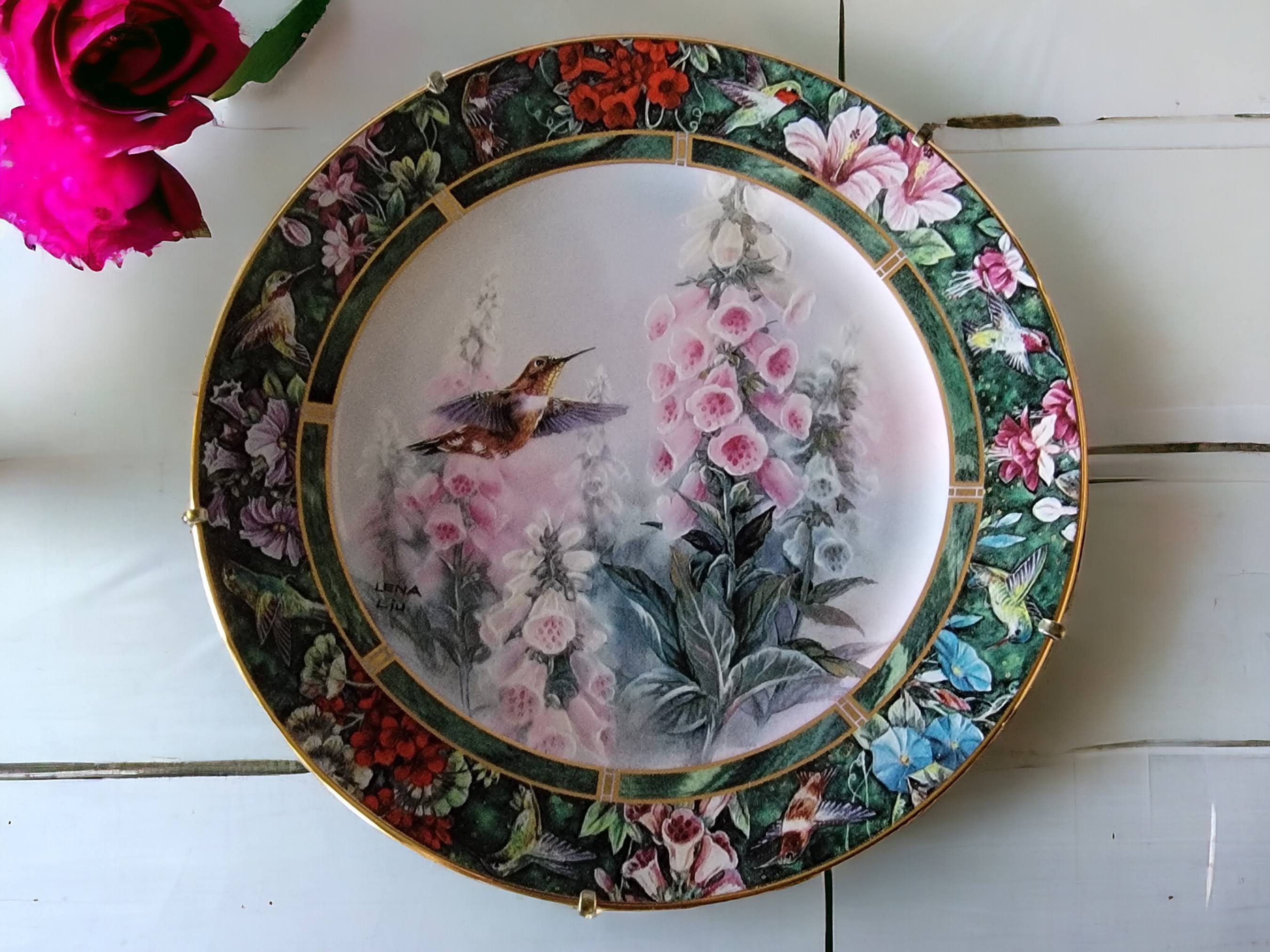The Rufous Hummingbird by Lenu Liu Collector's Plate Fourth Issue Lena Liu's Hummingbird Treasury WL George 1992 Porcelain Decorative Hanger
