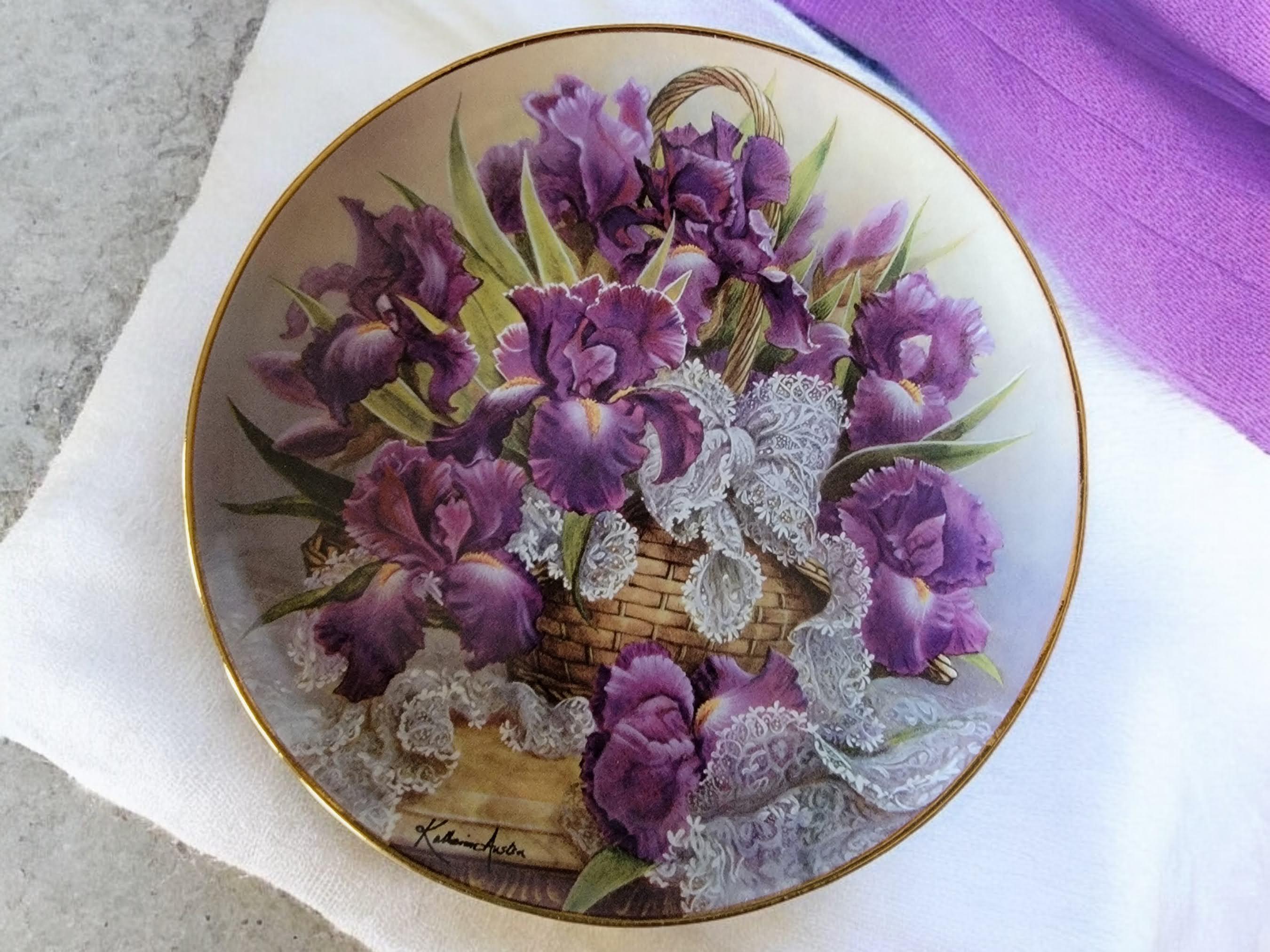 希少　♡グリーンアメジスト　花　皿♡　浄化にも The Franklin Mint Mogambo Iris Plant by Katherine Austen
