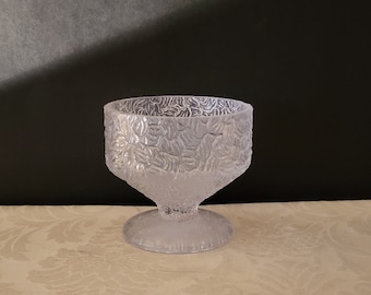 Vintage Crystal Pedestal Leave Pattern Candy Dish