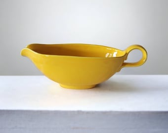 Vintage Homer Laughlin Rhythm Banana Yellow Gravy Boat Homer Laughlin Yellow Gravy Boat CHIP ON RIM Vintage Table Decor