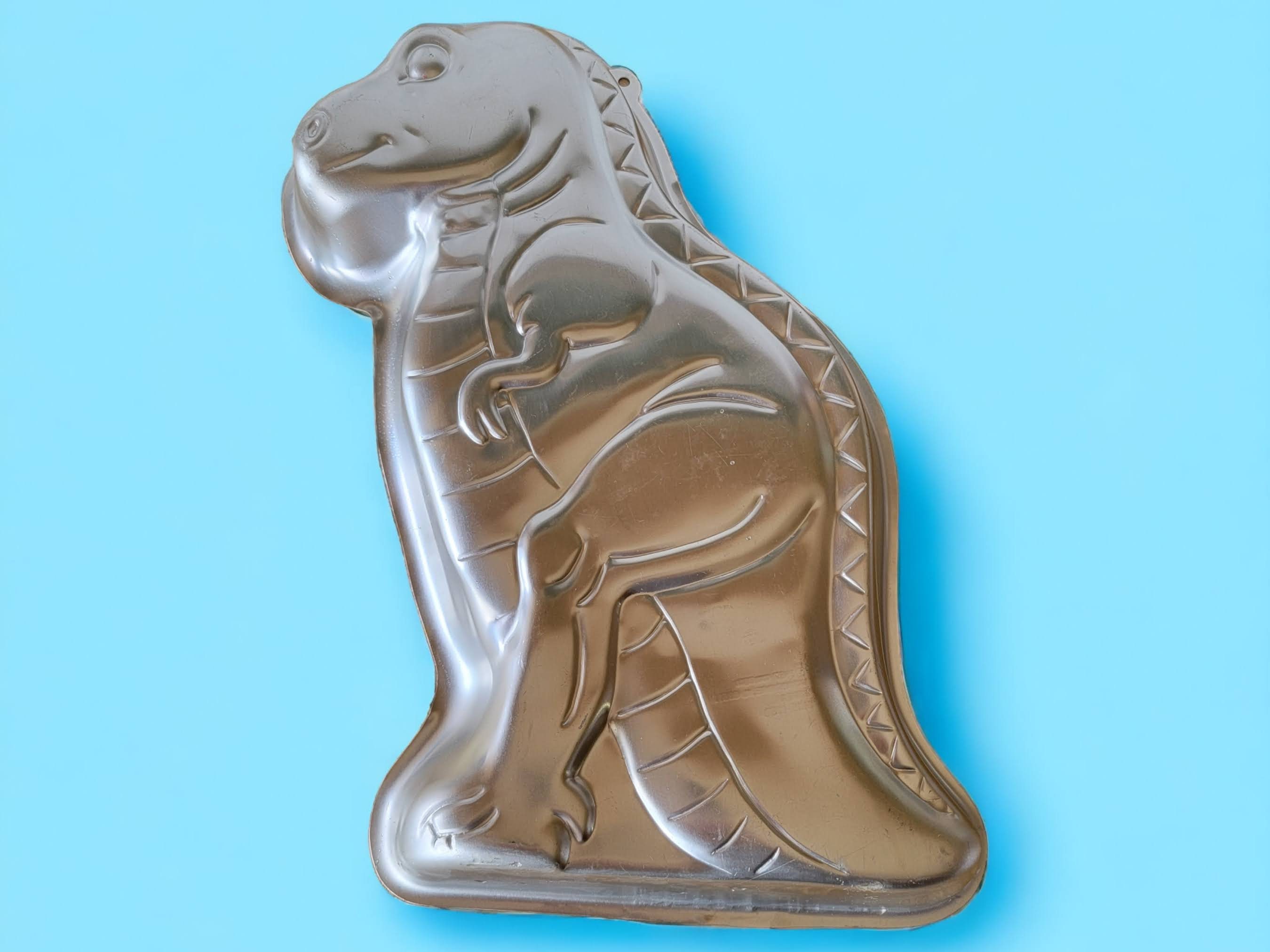 1987 Wilton Dinosaur Cake Pan Aluminum Cake Mold Little Boy - Main Image