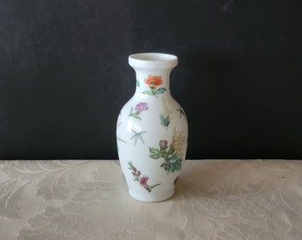 Vintage Porcelain Small Floral Design Vase Made in China