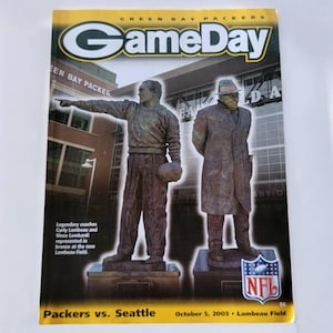 Green Bay Packers Game Day Packers vs. Seattle October, 5 2003 Lambeau Field NFL Football Sports Memorabilia Vintage Collectible 160 Pages