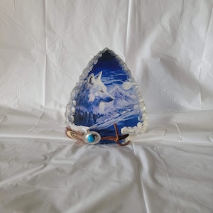 2000 Hamilton Collection, Moonlit Run, Mystic Wolf, Arrowhead Collection by Robin Kani, Wolf Sculpture, Wolf Paperweight, Vintage Wolf Decor