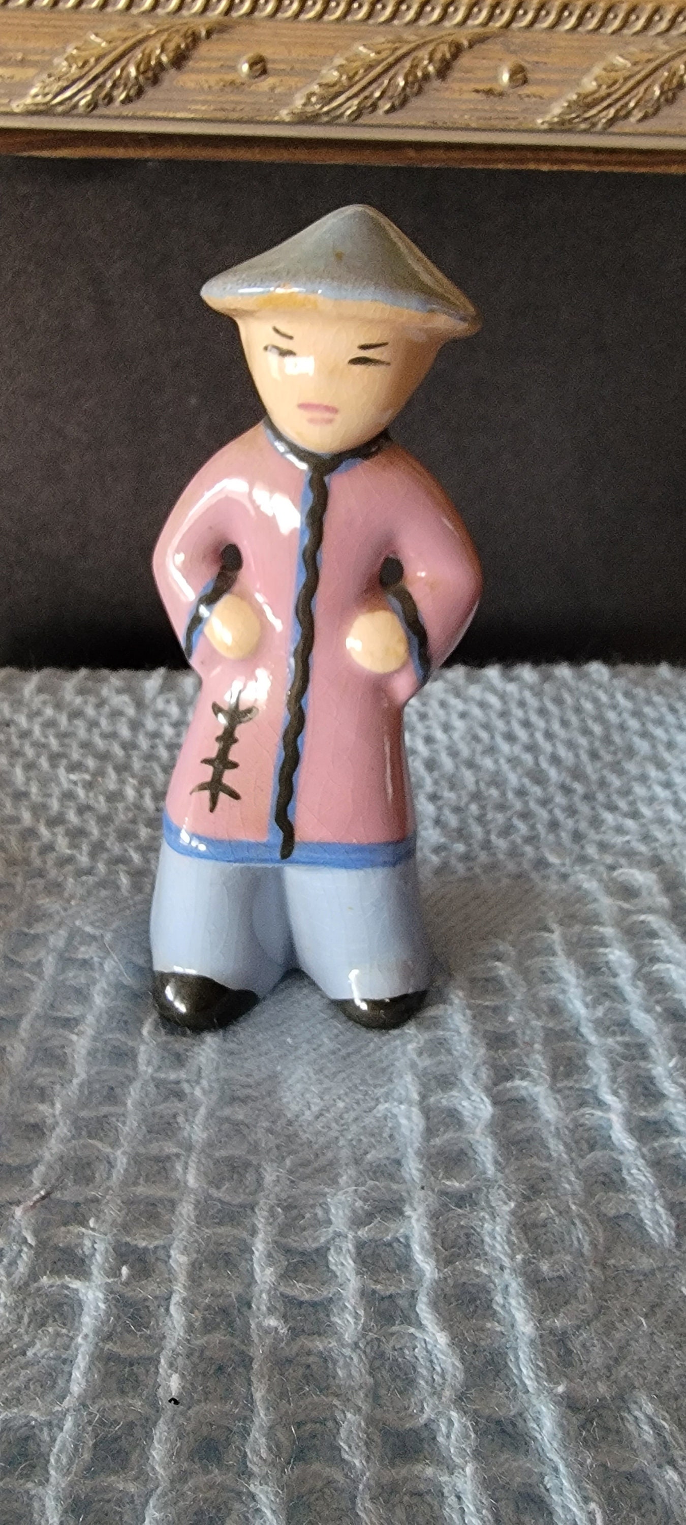 Vintage Porcelain Chinese Man Figurine Collectible Figurine Etsy