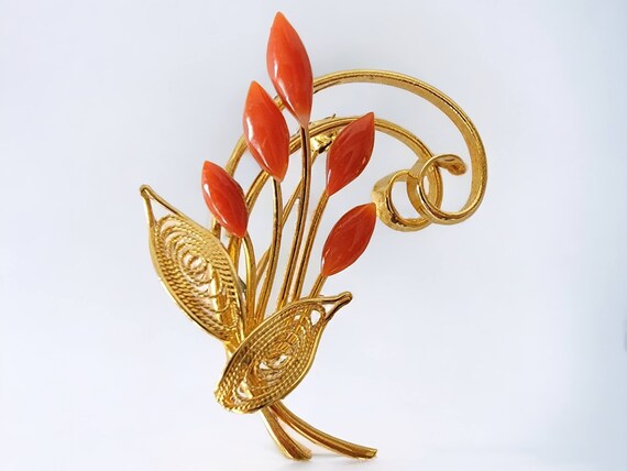 Red Gold Toned Floral Leaf Brooch Pin Wire Unique… - image 1