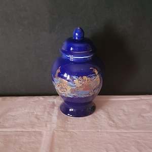 Vintage Cobalt Blue Japanese Ginger Jar Asian Vase With Lid Peacock Ginger Jar Vintage Asian Decor Kitchen Decor Home Decor