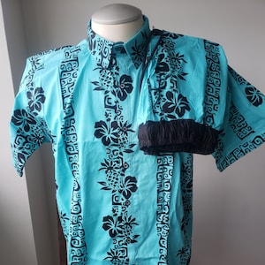 Floral Cotton Men&#39;s Short Set: Vibrant Summer Beach Outfit
