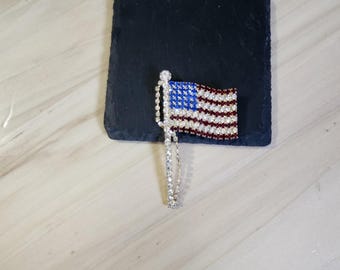Patriotic American Flag Vintage Style Full Rhinestone Brooch Pin Medium Size