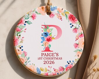 Personalisierte Baby erste Weihnachten Ornament 2026 Benutzerdefinierte Buchstabe Name - Baby Girl Ornament - Enkelin Andenken