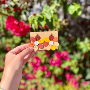 mehrfarbige Blume Polymer Clay Ohrringe