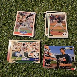 Vários cartões do Atlanta Braves