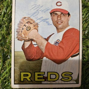 Milt Pappas 1967 Topps signierte Karte