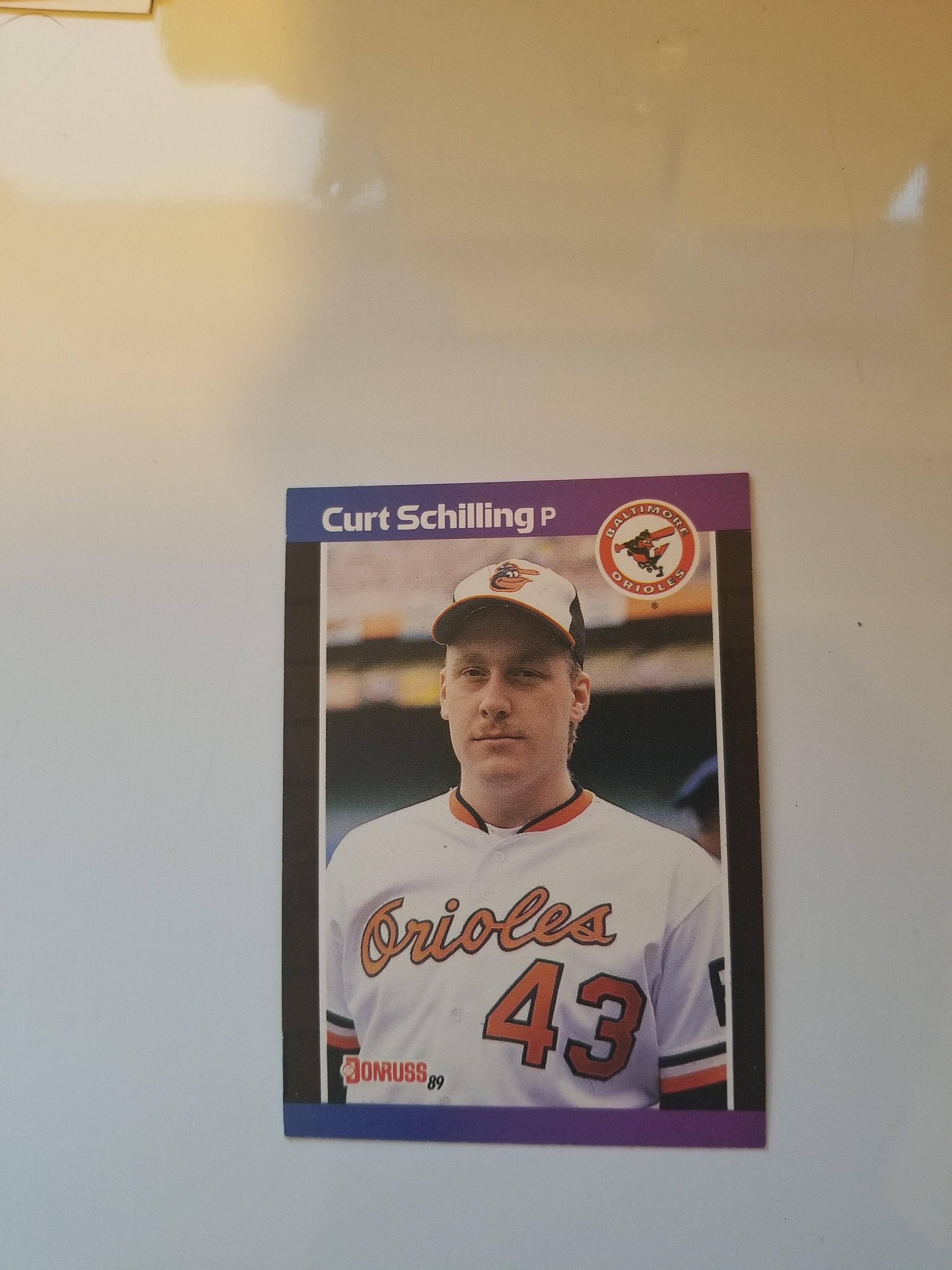 Curt Schilling Cards and Autographed Memorabilia Buying Guide