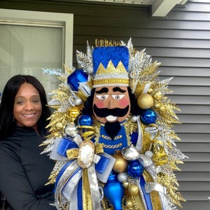 Nutcracker Wreath, Nutcracker Decoration, Blue and Gold Christmas Decor, Nutcracker Christmas Wreath, African-American Nutcracker