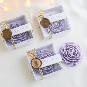 Bomboniera candela peonia matrimonio, candela fiore personalizzata, candela sfusa per ospite, regalo damigella d&#39;onore, regalo di nozze, bomboniere candele Nikkah