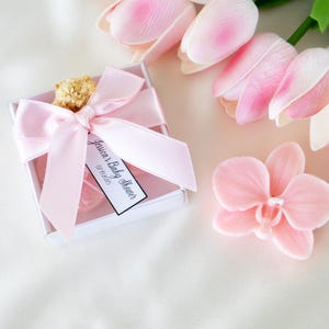 Flower Wedding Favor Candles: Personalized Bridal Shower, Party Favors