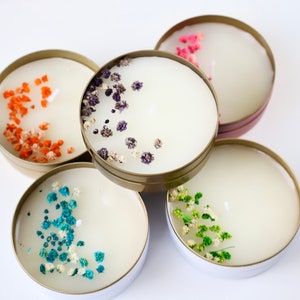 Personalized Tin Candle with Embedded Dried Flowers in Bulk - Scented Soy Wax Favors for Weddings, Bridal Showers, Baby Showers, Birthdays