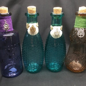 Potion Bottles, Spell Bottles, Decorative Bottles, Sea Witch, Green Witch, Flower Vase, Moon Water, Apothecary Bottles, Apothecary Jars, Jar